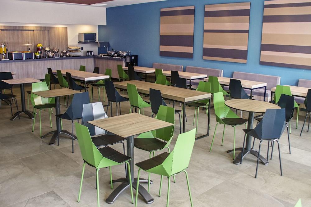 City Express Plus By Marriott Monterrey Galerias מראה חיצוני תמונה
