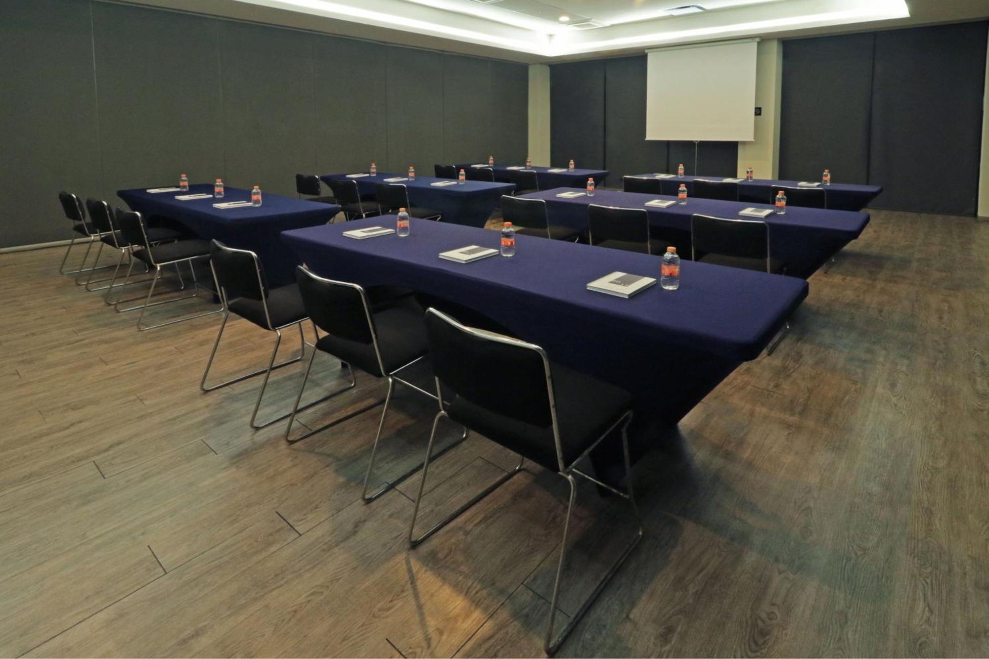 City Express Plus By Marriott Monterrey Galerias מראה חיצוני תמונה