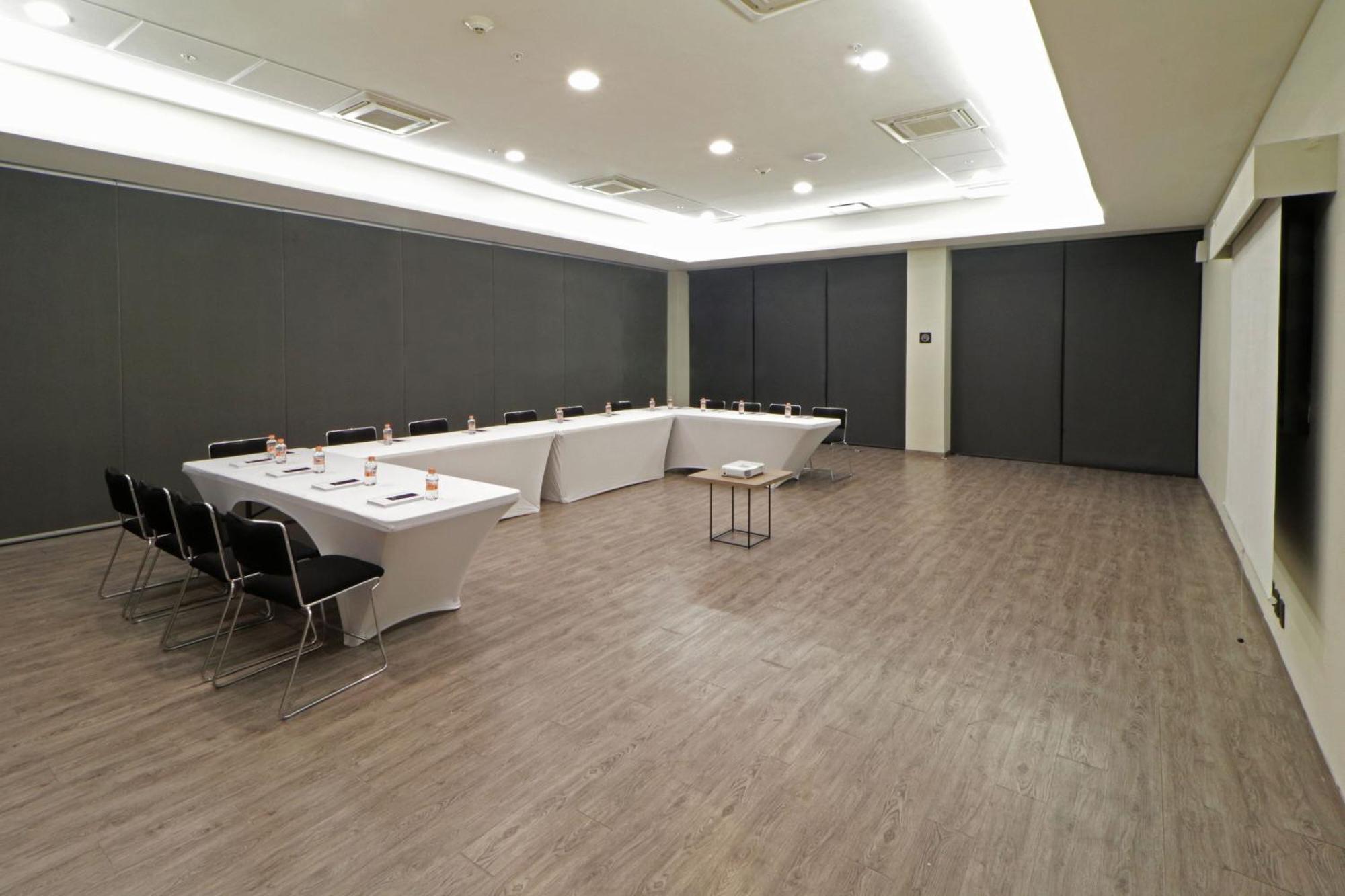 City Express Plus By Marriott Monterrey Galerias מראה חיצוני תמונה