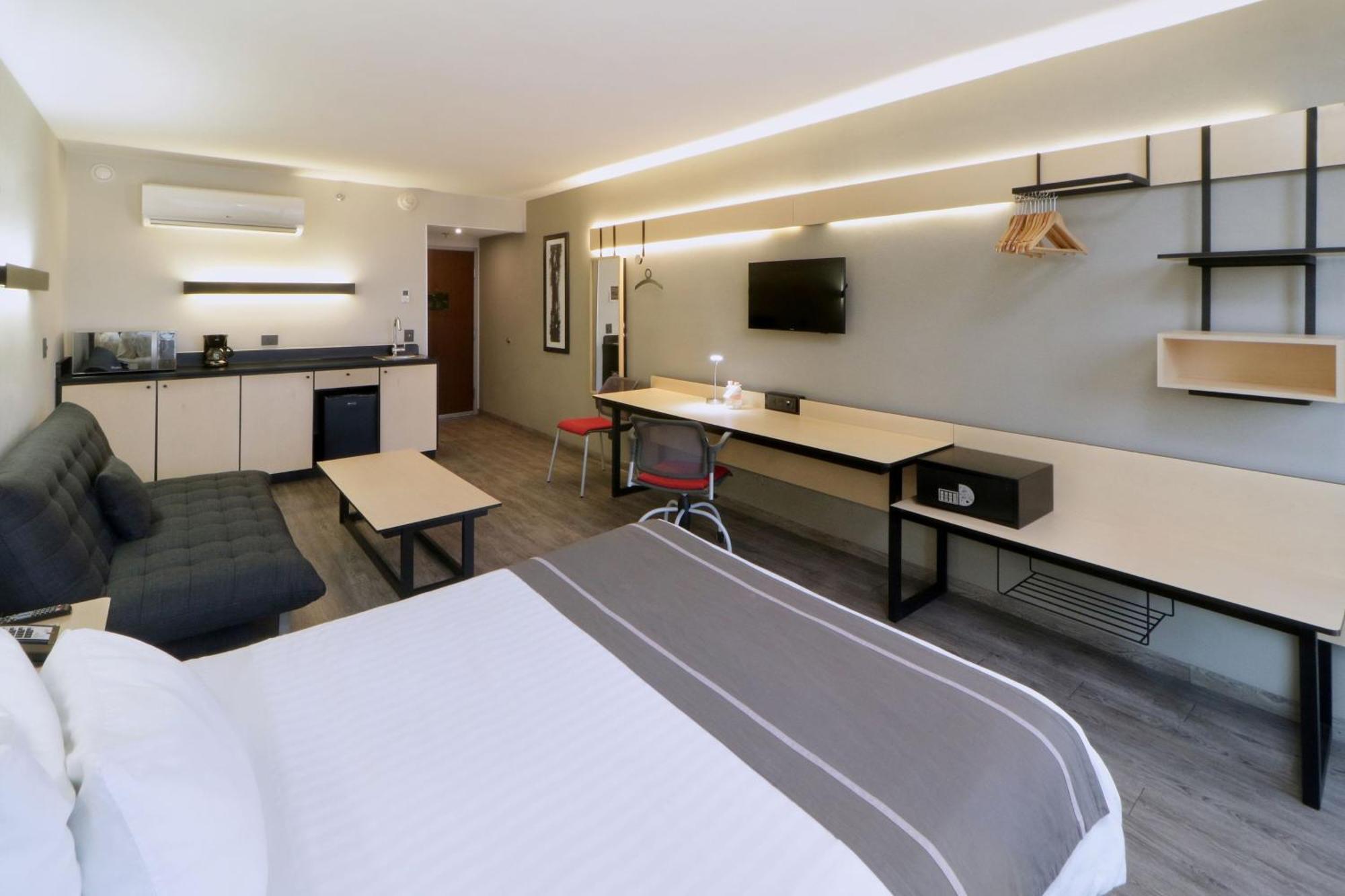 City Express Plus By Marriott Monterrey Galerias מראה חיצוני תמונה