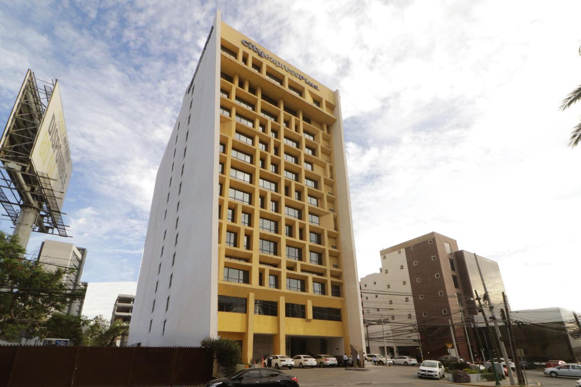 City Express Plus By Marriott Monterrey Galerias מראה חיצוני תמונה