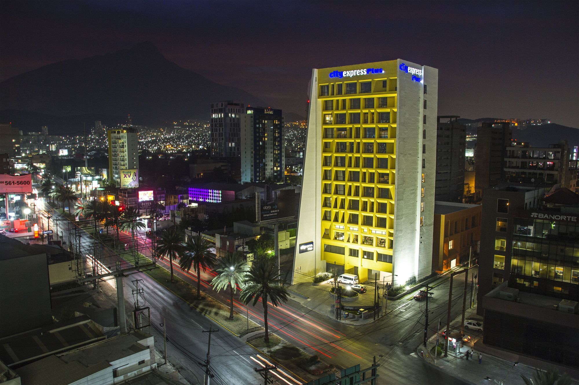 City Express Plus By Marriott Monterrey Galerias מראה חיצוני תמונה